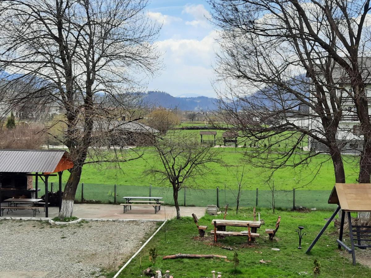 Pensiunea Mir Bran  Bagian luar foto
