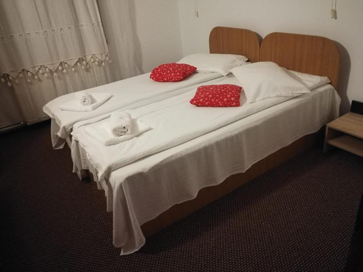 Pensiunea Mir Bran  Bagian luar foto